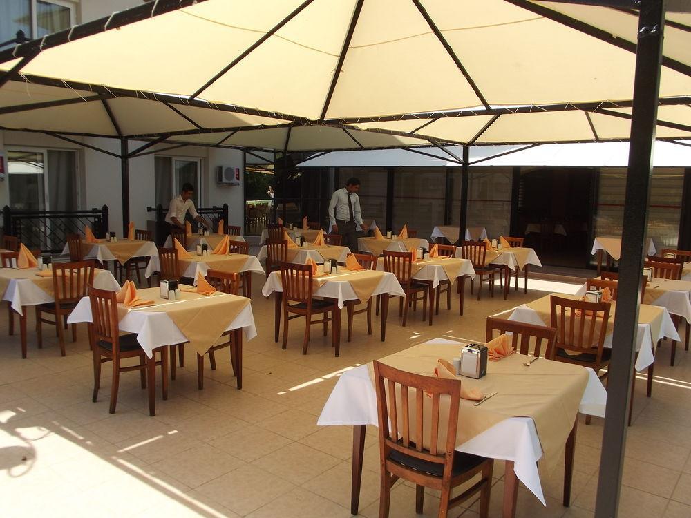 בלדיבי Ege Montana Hotel מראה חיצוני תמונה