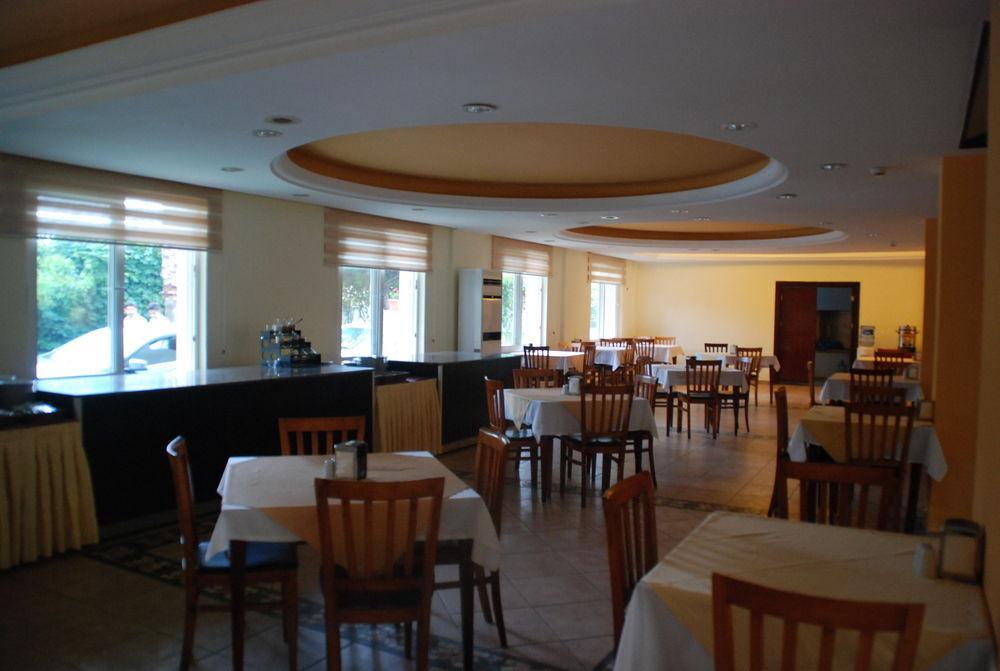 בלדיבי Ege Montana Hotel מראה חיצוני תמונה
